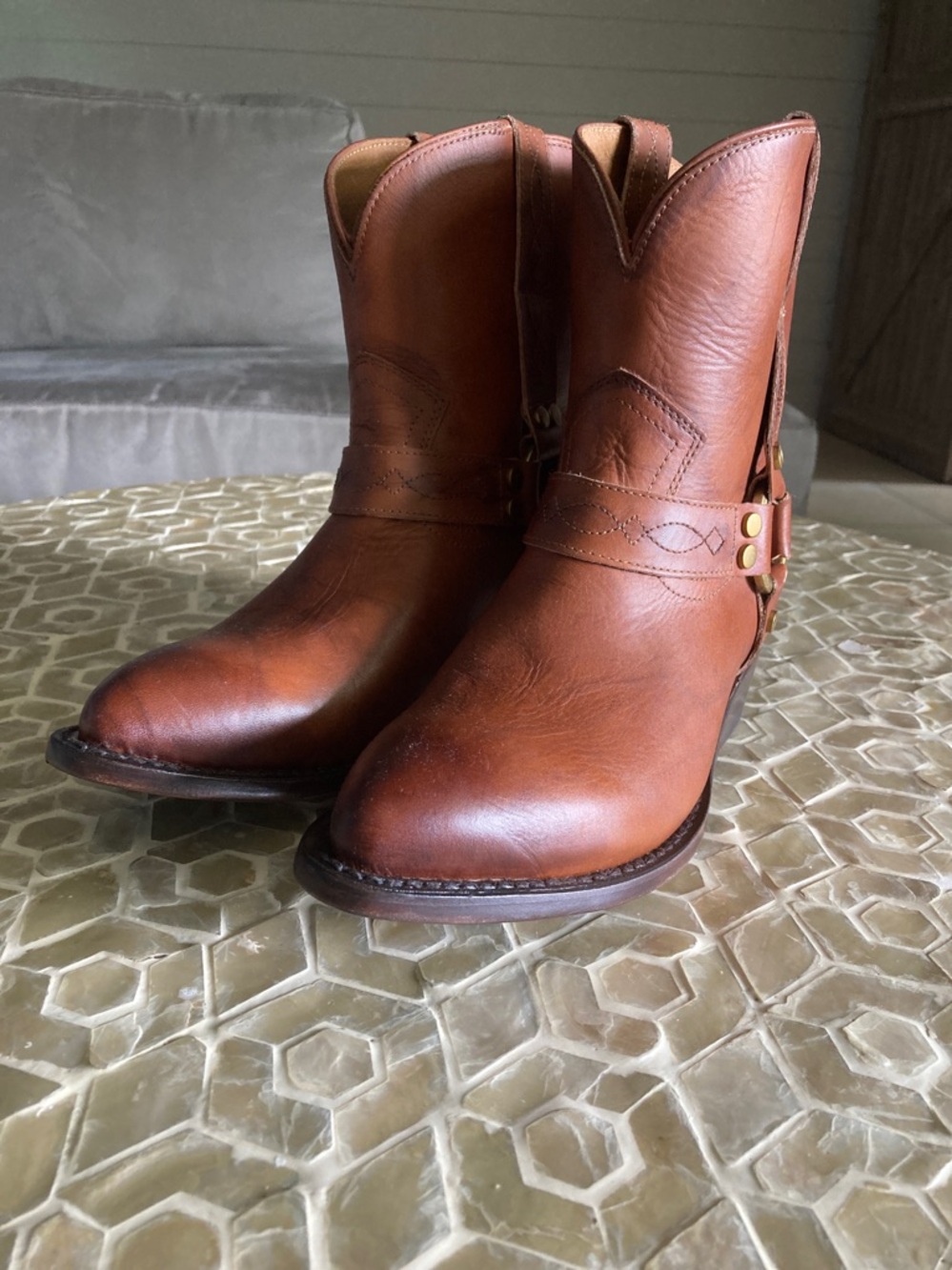 NEW!  Frye Women’s Billy Harness Bootie in ‘Saddle’ (9) - Picture 8 of 13